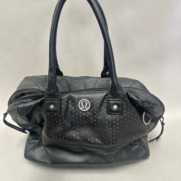 Lululemon Daily Gym Bag in Black Medium Duffle Overnight Faux Leather Top Handle - Picture 1 of 16